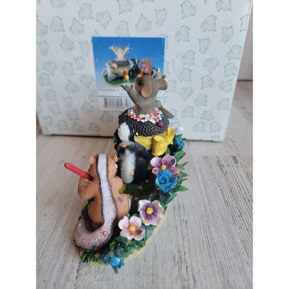 Fitz Floyd Charming Tails friendship is the reason to celebrate figure - Picture 6 of 12